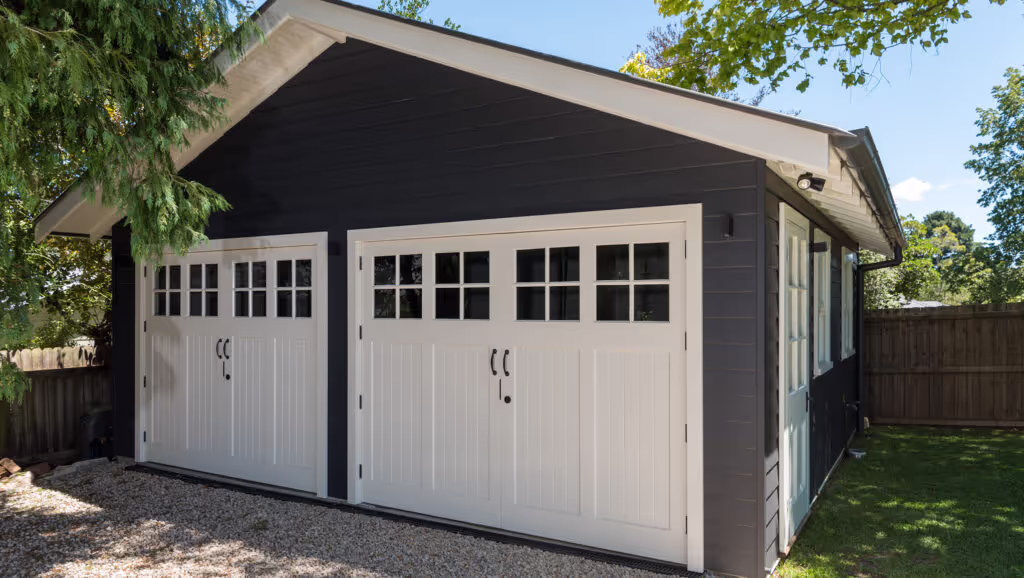 Accoya doors, windows and gates for Carinya House