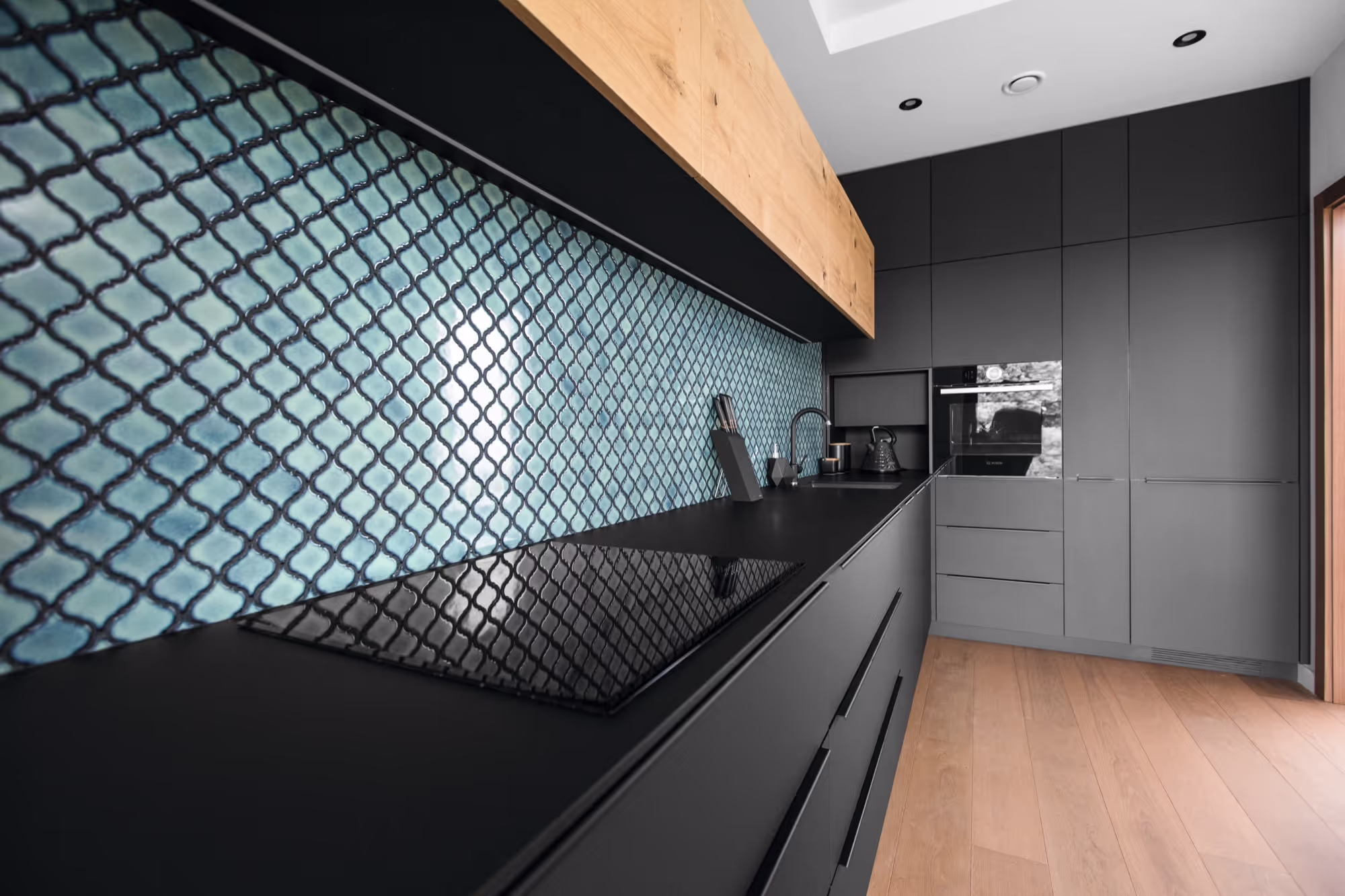 PerfectSense Matt Black kitchen (Underwood)