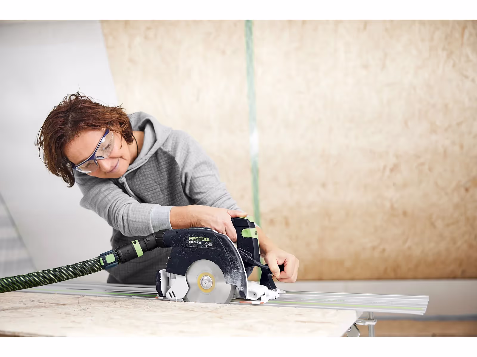 Scie circulaire à capot basculant sans fil Festool HKC 55 KEB 5