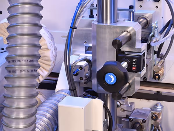 Single-sided edge bander SCM Stefani X 4