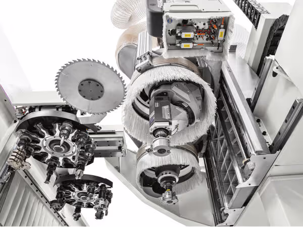 5-axis machining centre SCM Accord 600 2