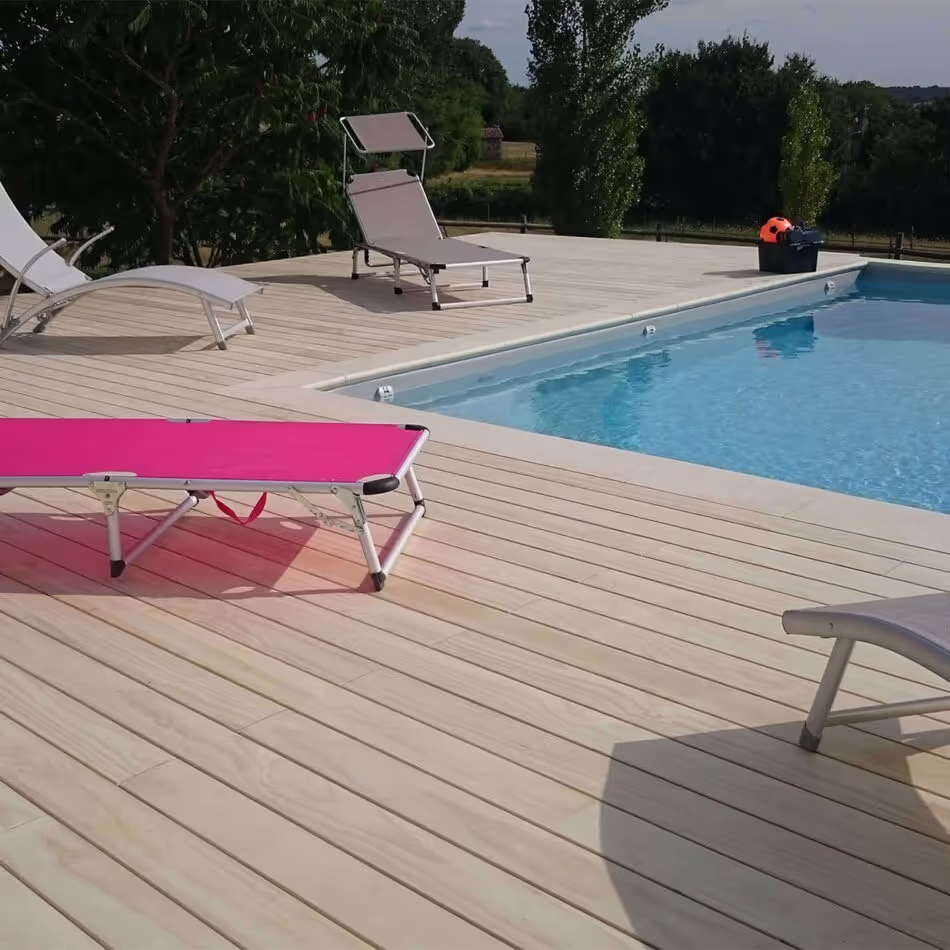 grad decking and Accoya, a partnership focused on quality