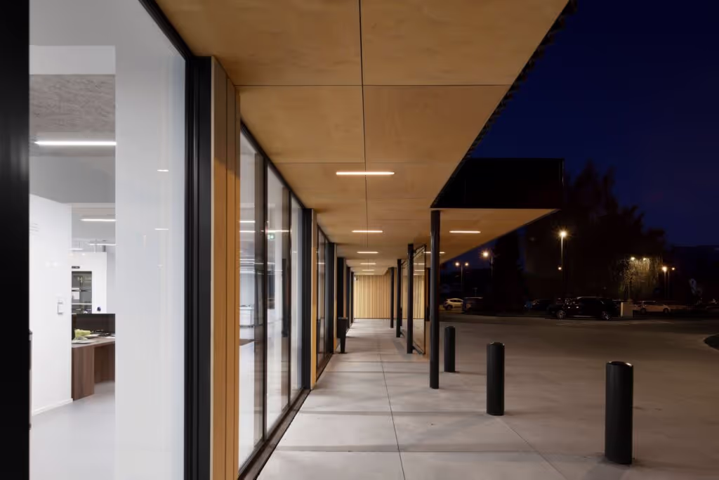 Accoya cladding for the restructuring of Annecy airport terminal