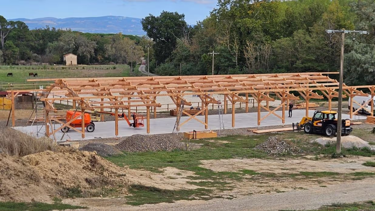 🛠️ Focus Chantier : Un Barns équestre à Carcassonne