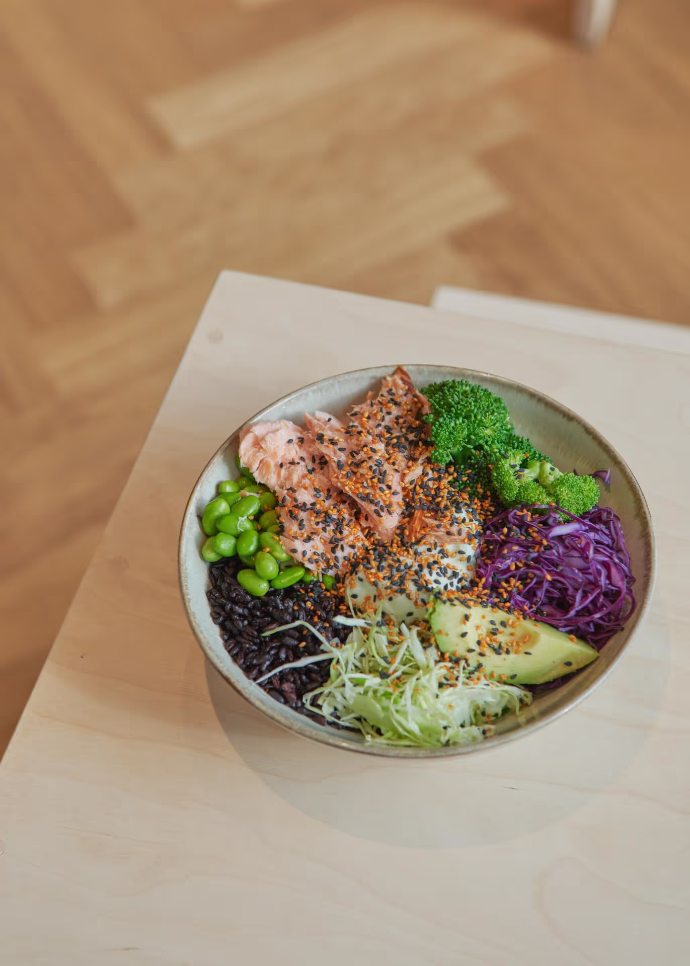 The salad bar that made its floor the main ingredient