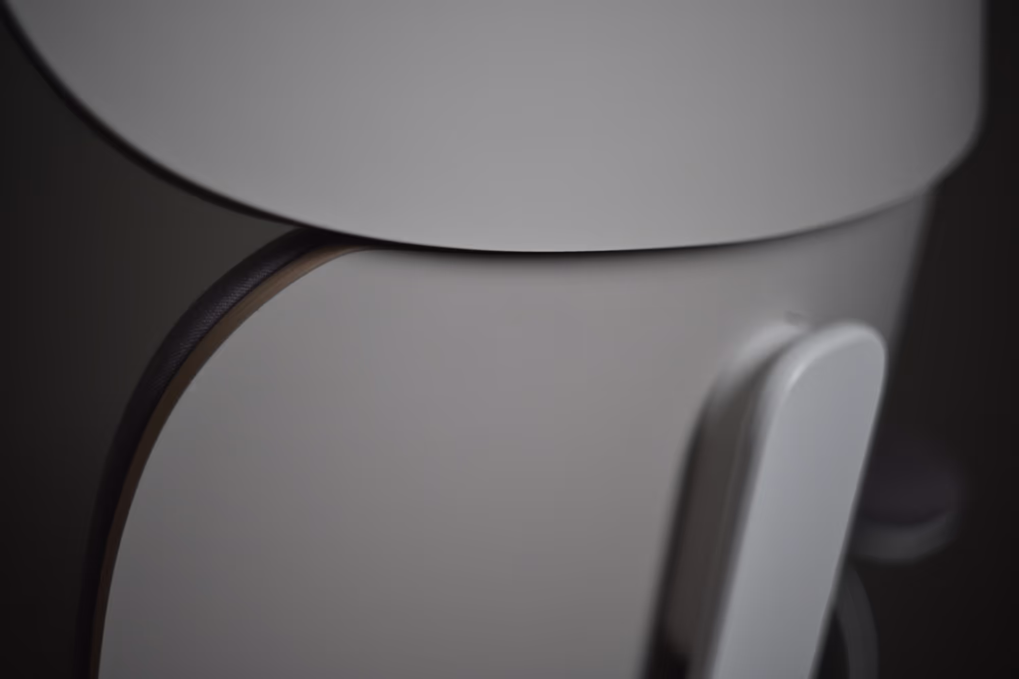 Chaise Aiora – DavidHugh