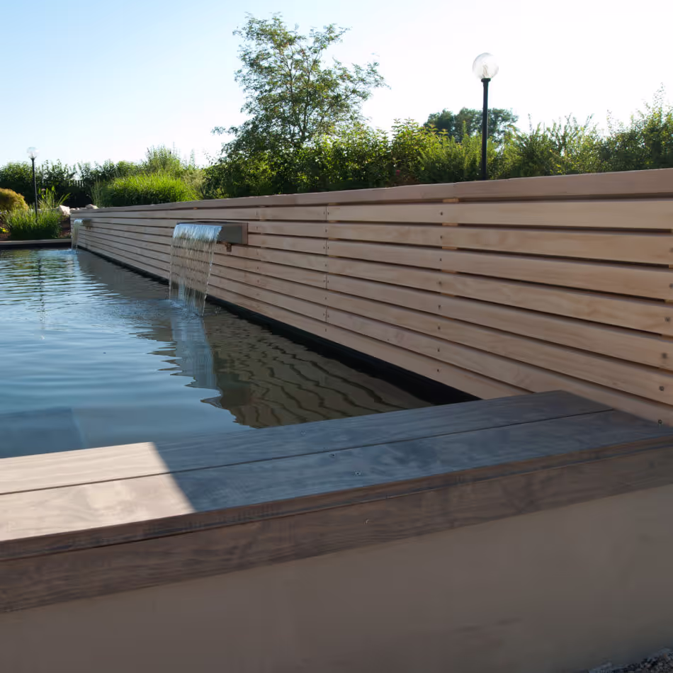 Timber deck and pool surround at Radkersburg