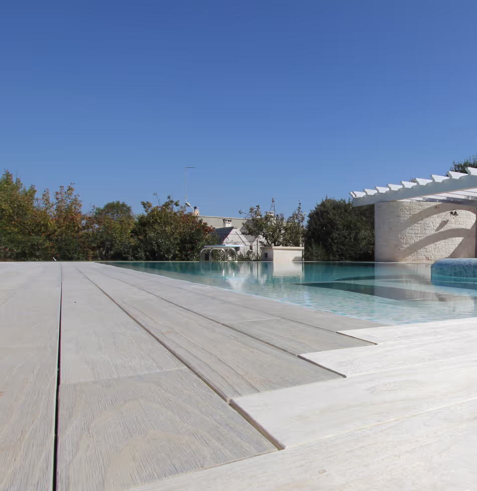 Accoya pool surround for a private home in Puglia