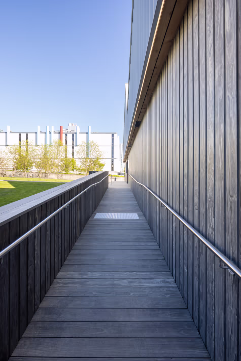 Accoya Color Grey deck and cladding on a campus