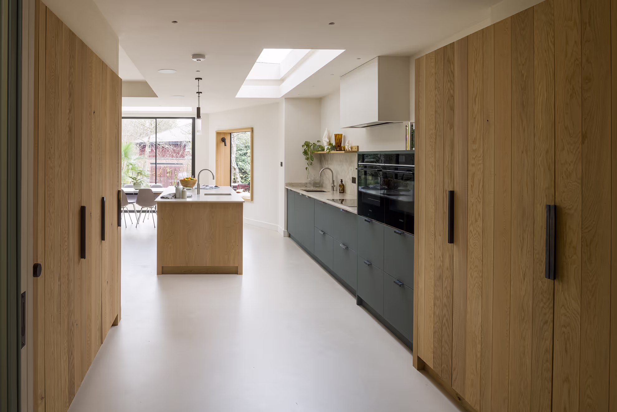 A considered, timeless kitchen – Inglis Hall, London