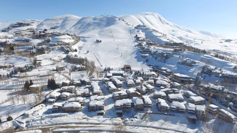 An Accoya facade for a ski chalet in Lebanon