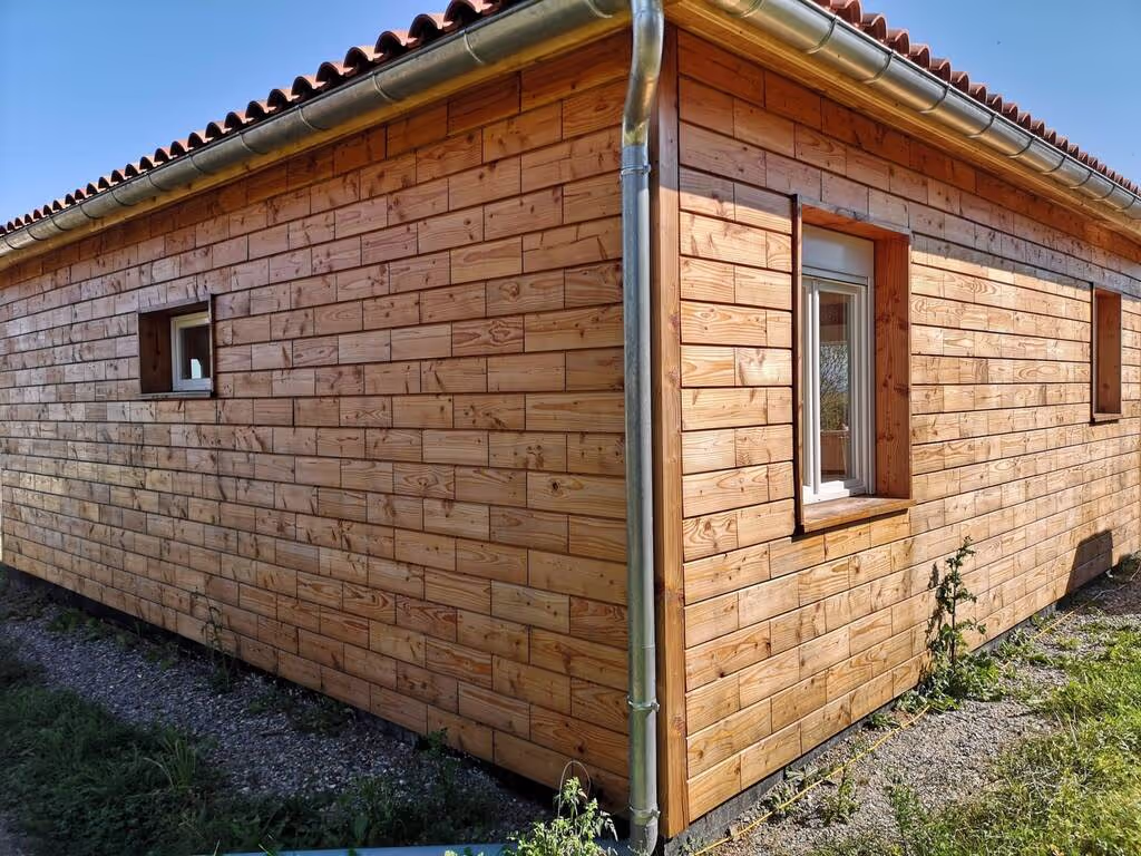 Single-storey 70 m² timber kit house – Paris region