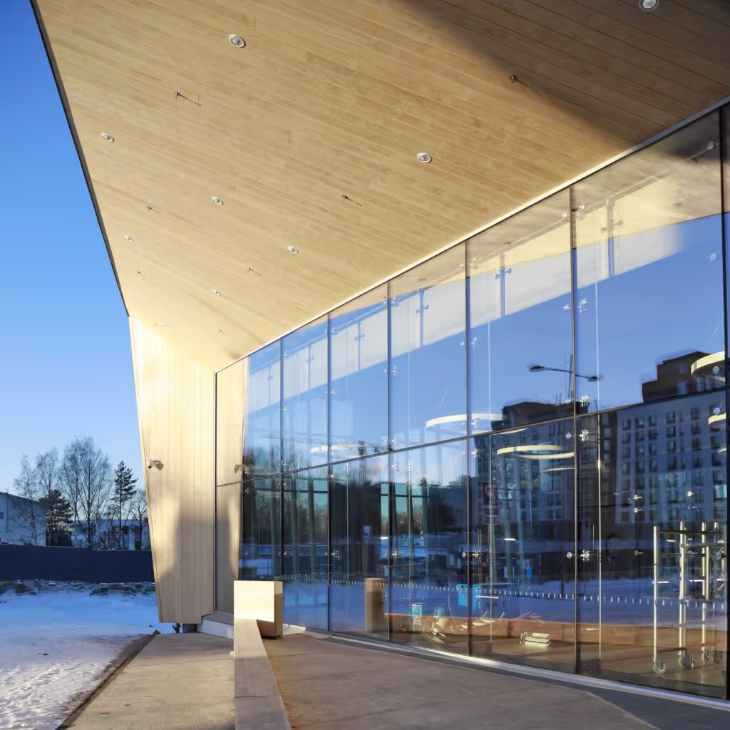 An Accoya leisure centre with pool at Matinkylä