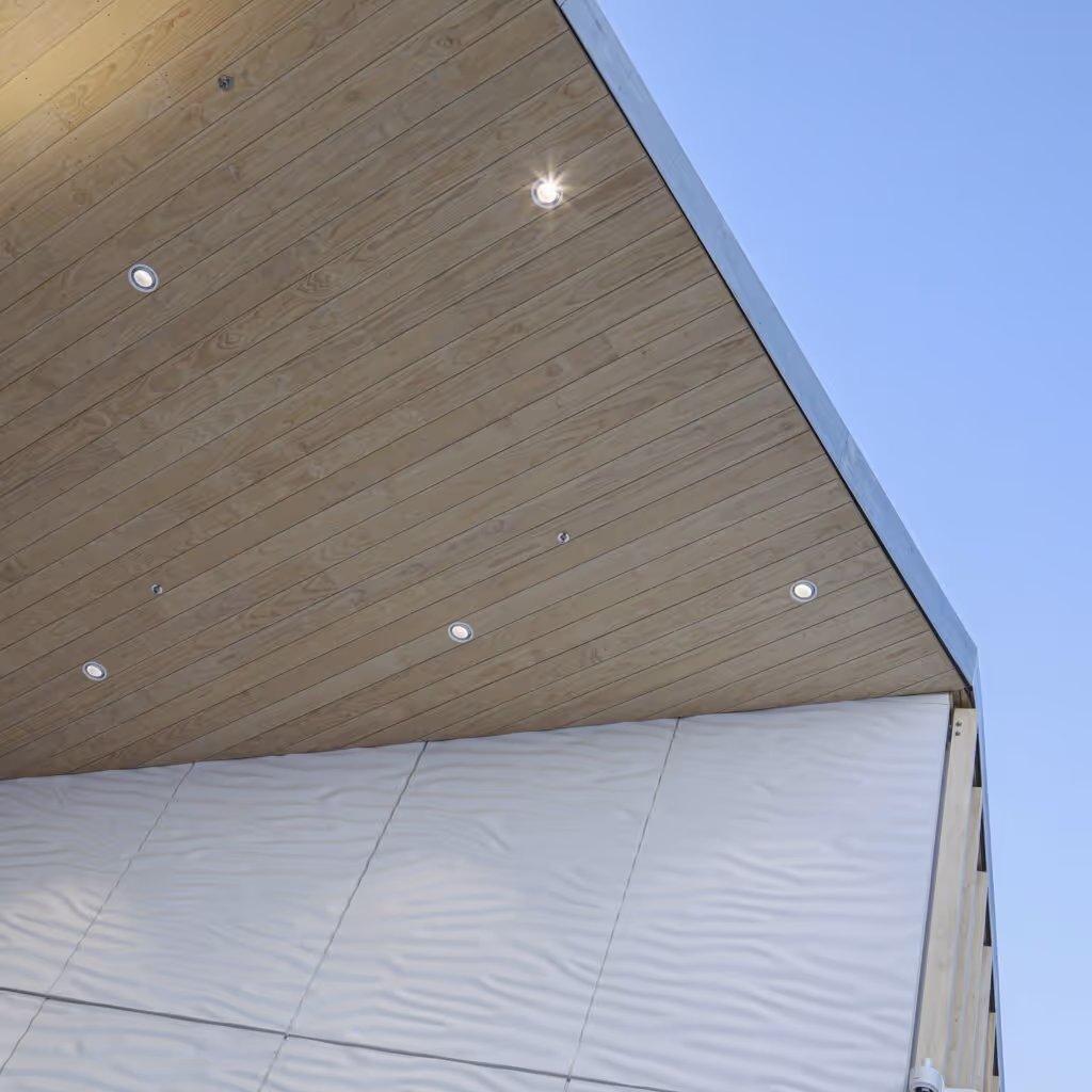 An Accoya leisure centre with pool at Matinkylä