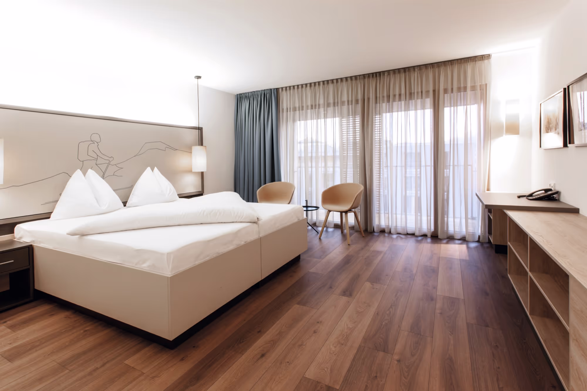 Hotel bedrooms (Hotel Post)