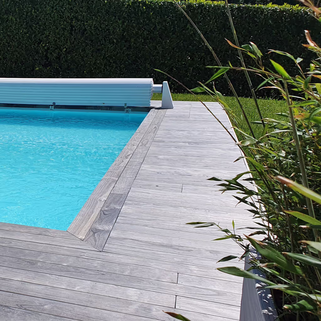 Accoya Color Grey deck and pool surround