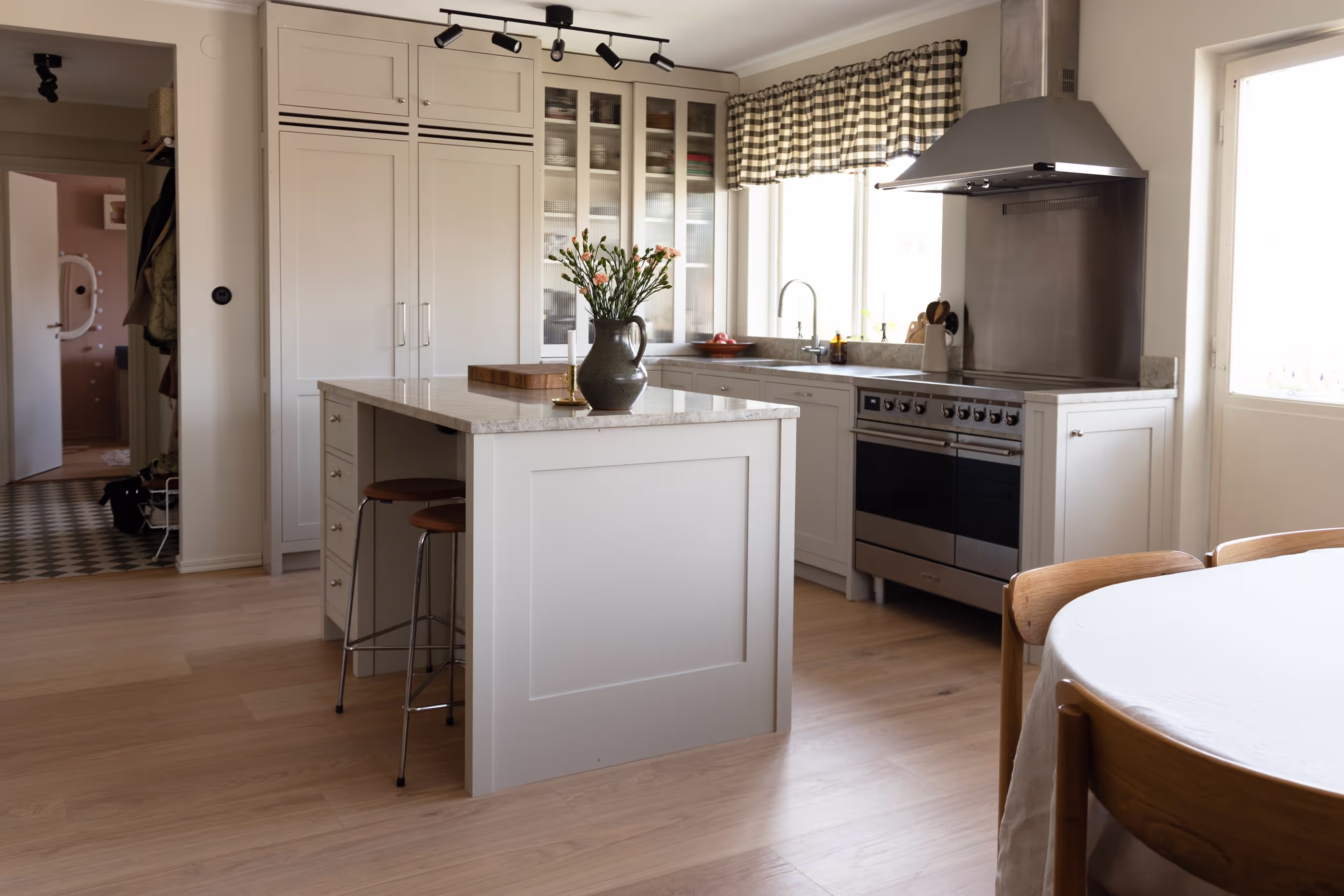 An elegant, functional home