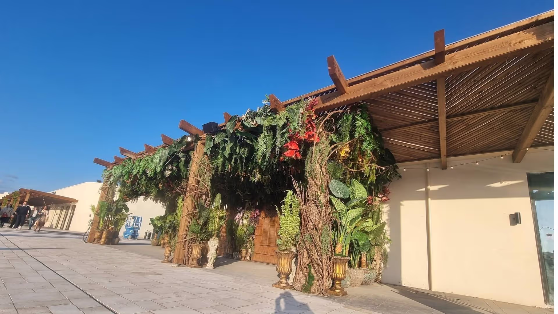 1200m² de Pergolas pour Central Parc VALVERT