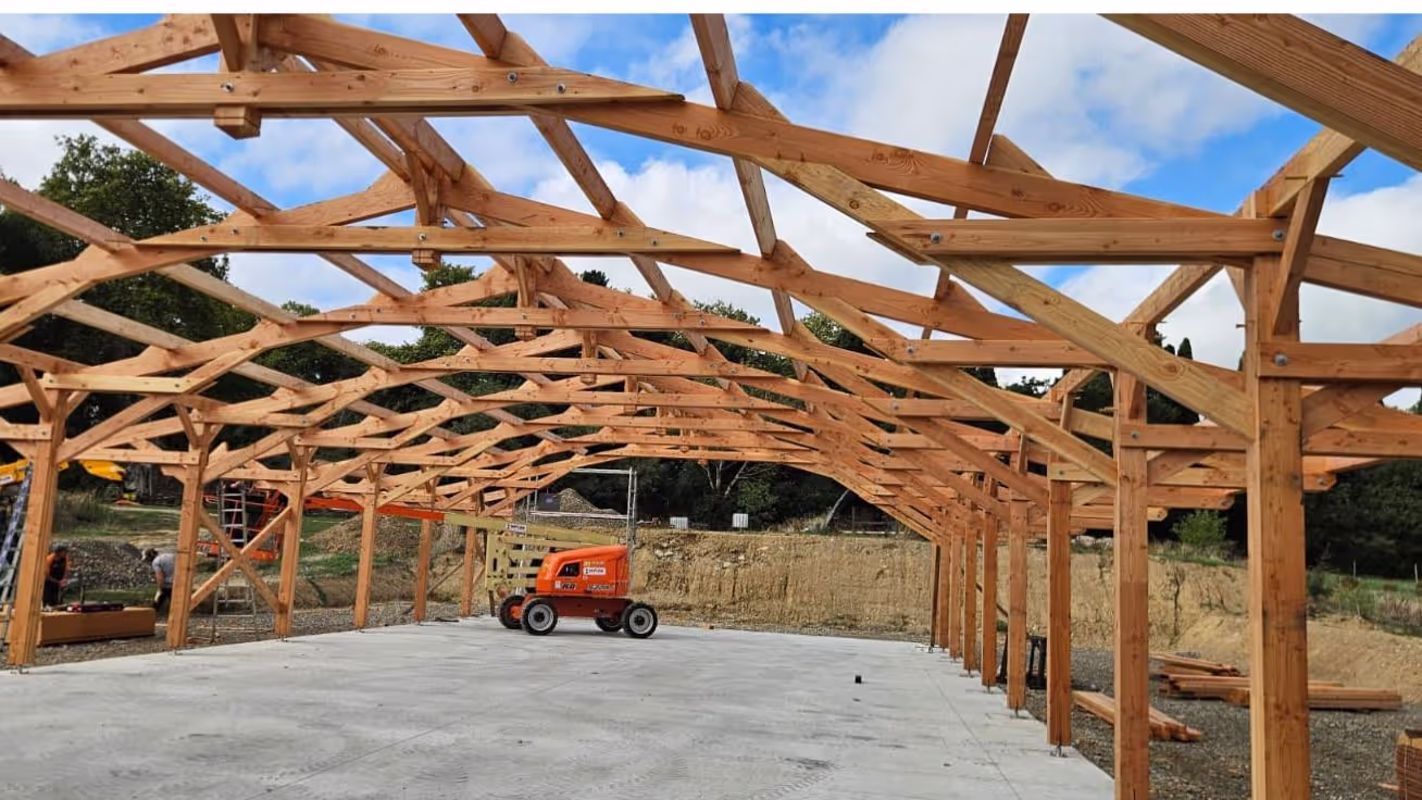 🛠️ Focus Chantier : Un Barns équestre à Carcassonne
