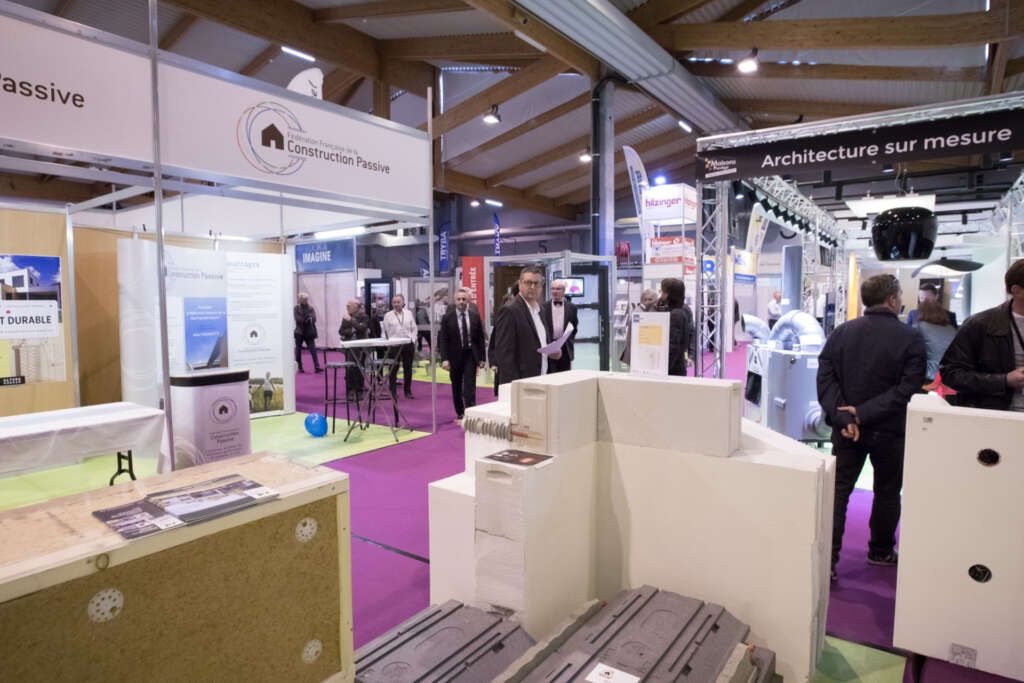 Laptop and Phone Image