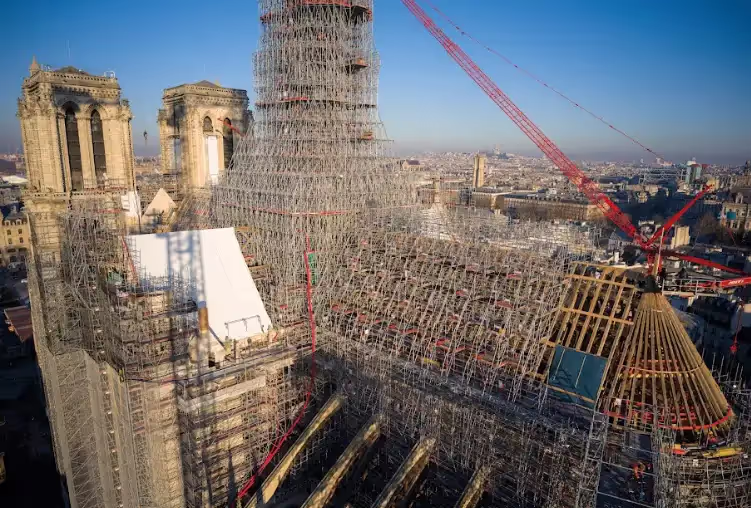 Notre-Dame, des enfers au paradi