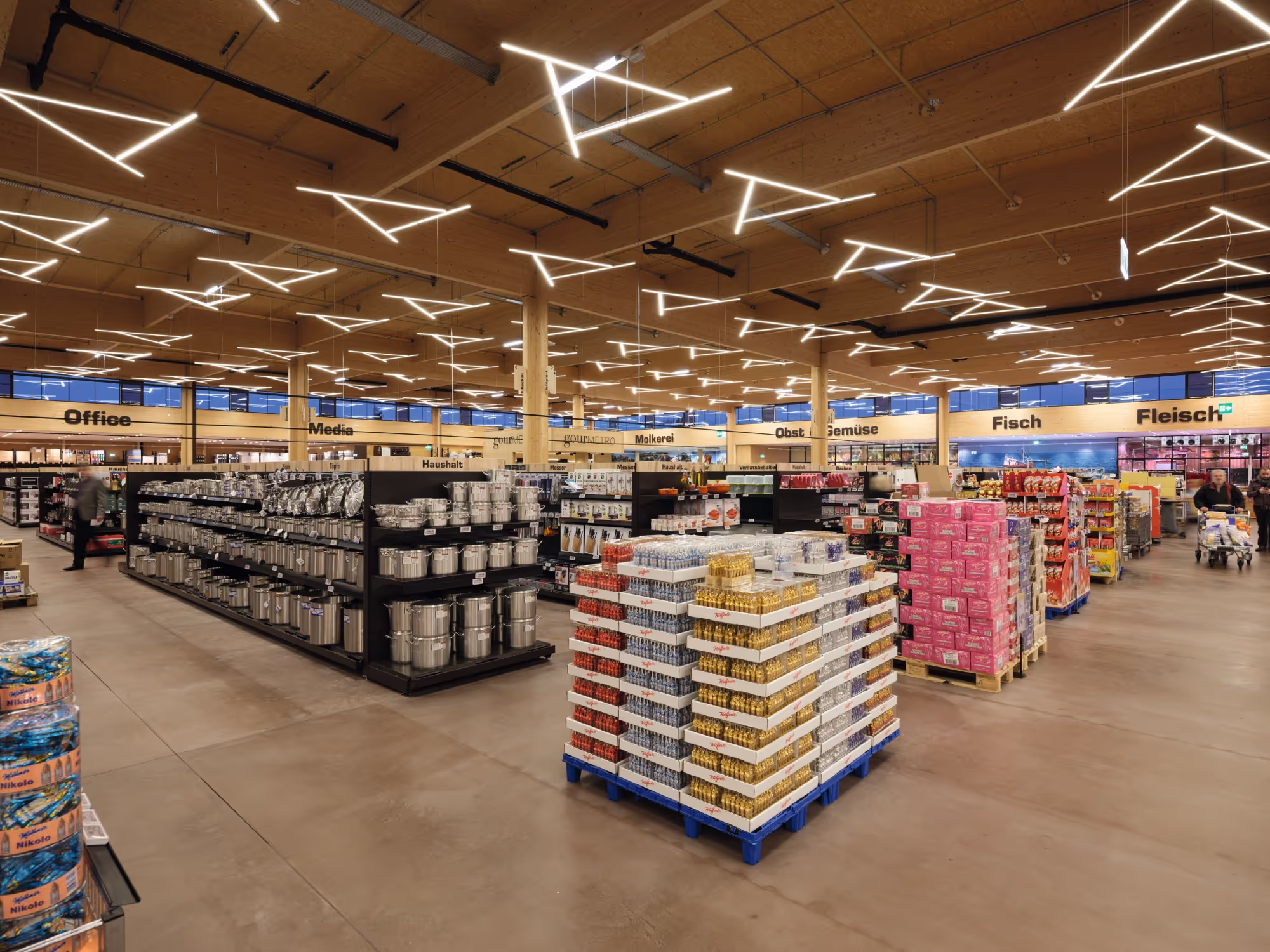 METRO store