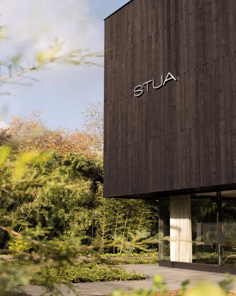 Un bardage en bois Accoya pour le siège STUA à Astigarraga
