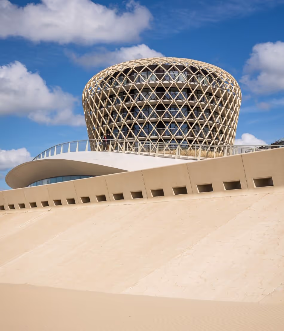 SILT: a sustainable building on the coast with Accoya