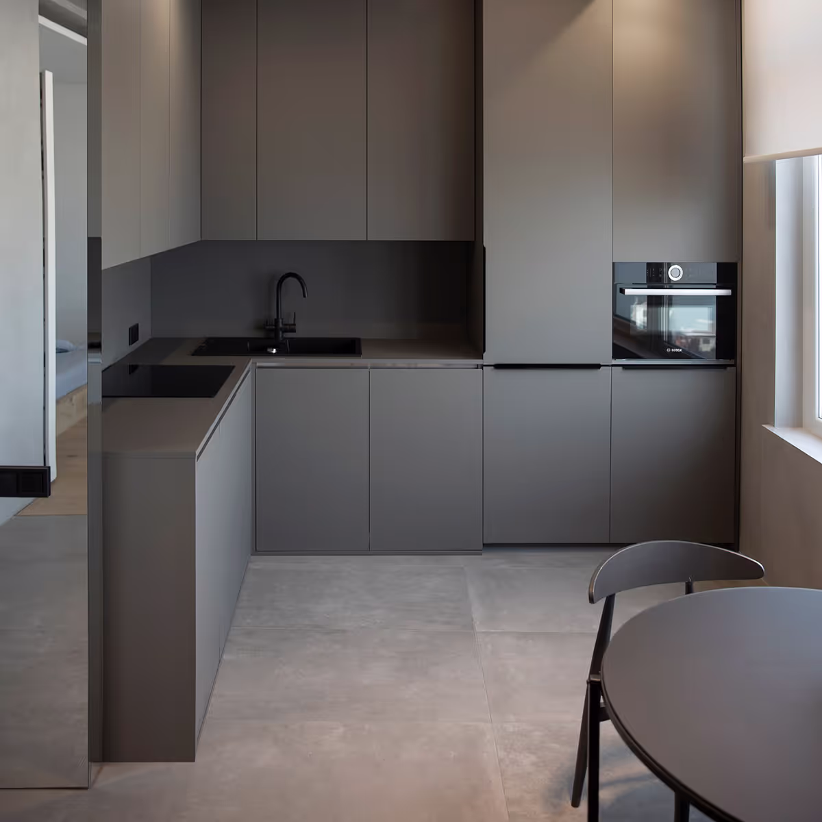 Fifty metres of grey – Sivak&Partners, Odessa