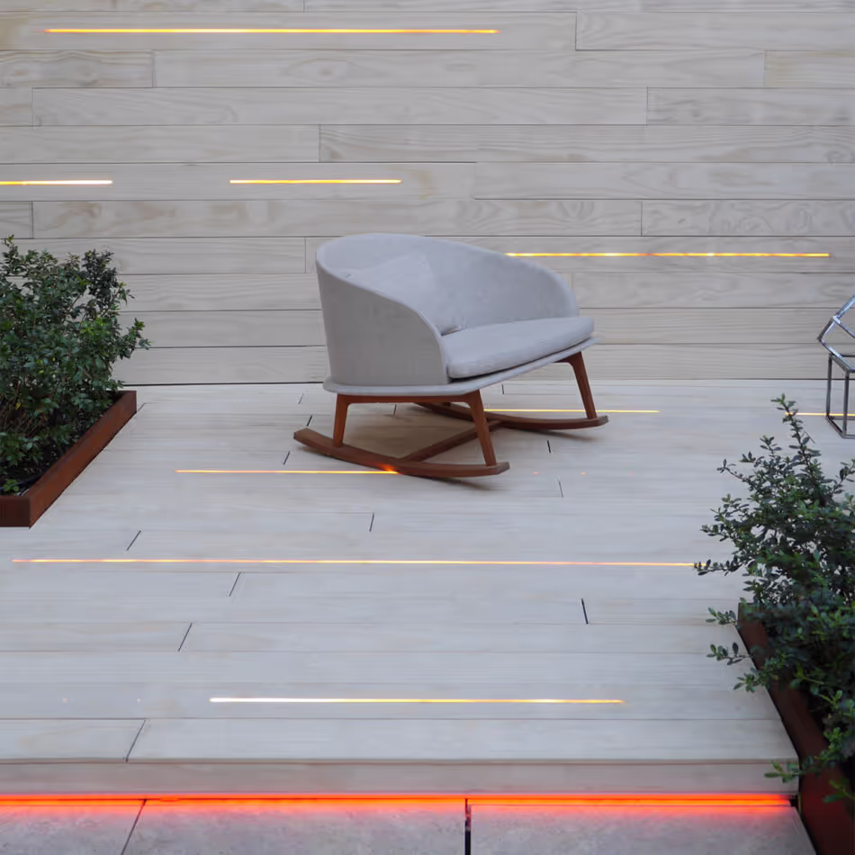 Terrasse avec éclairage LED intégré