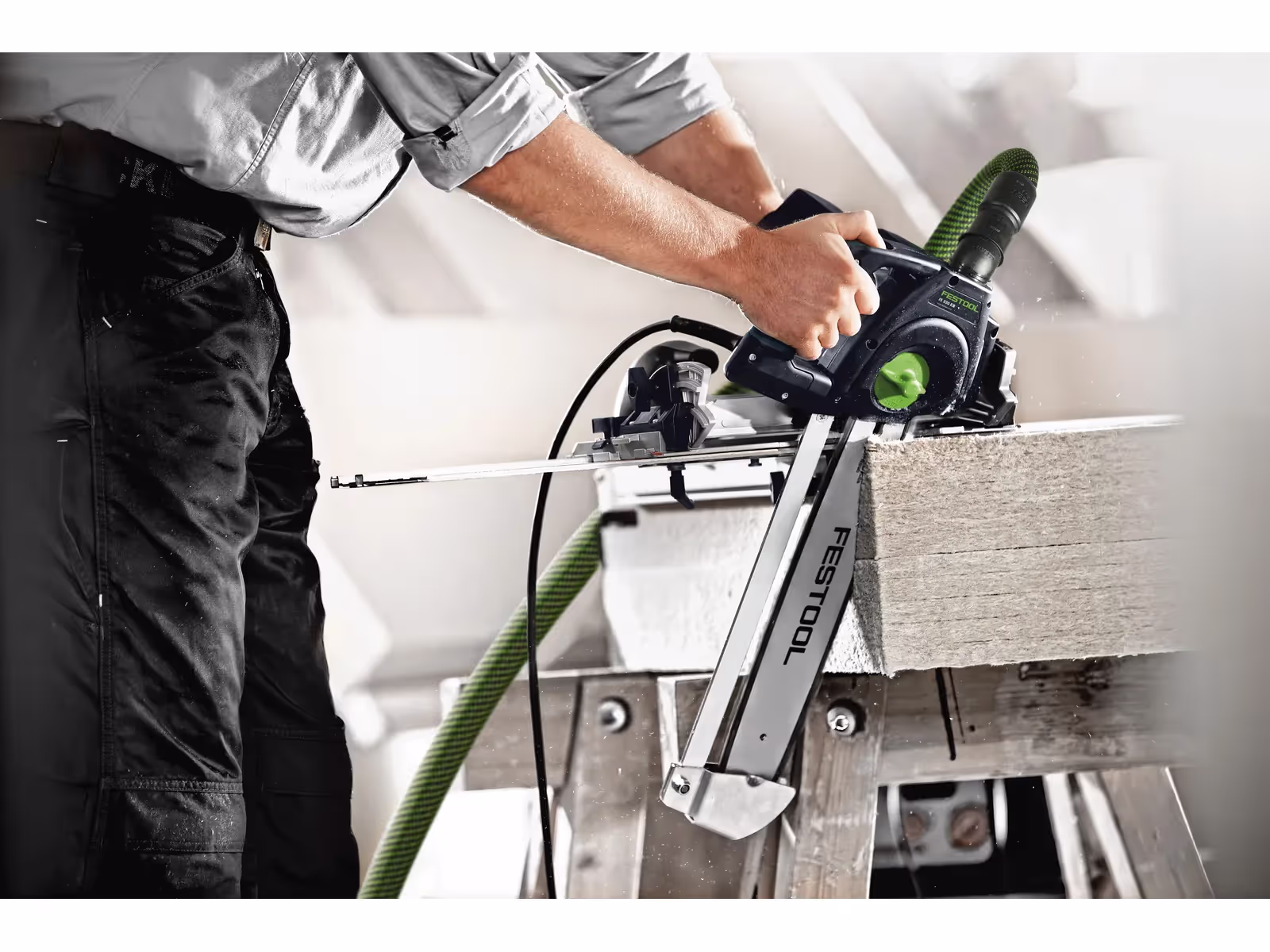 Scie pour matériaux isolants Festool IS 330 EB 3