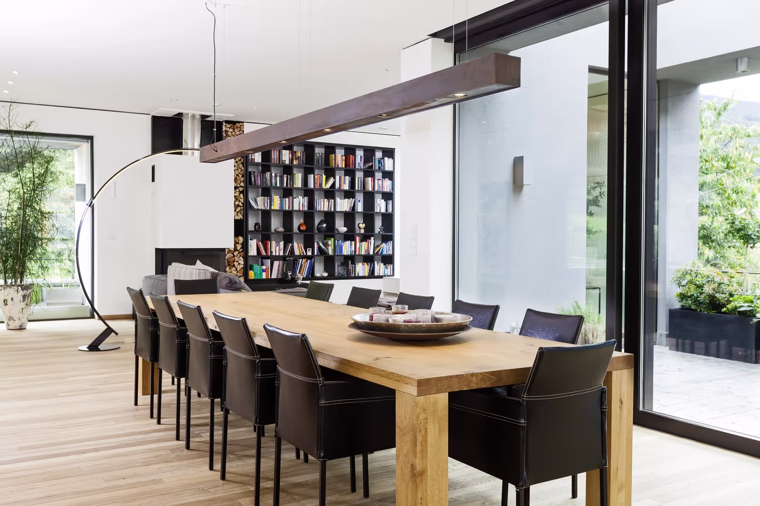 Aménagement intérieur avec solutions d'assemblage Lamello