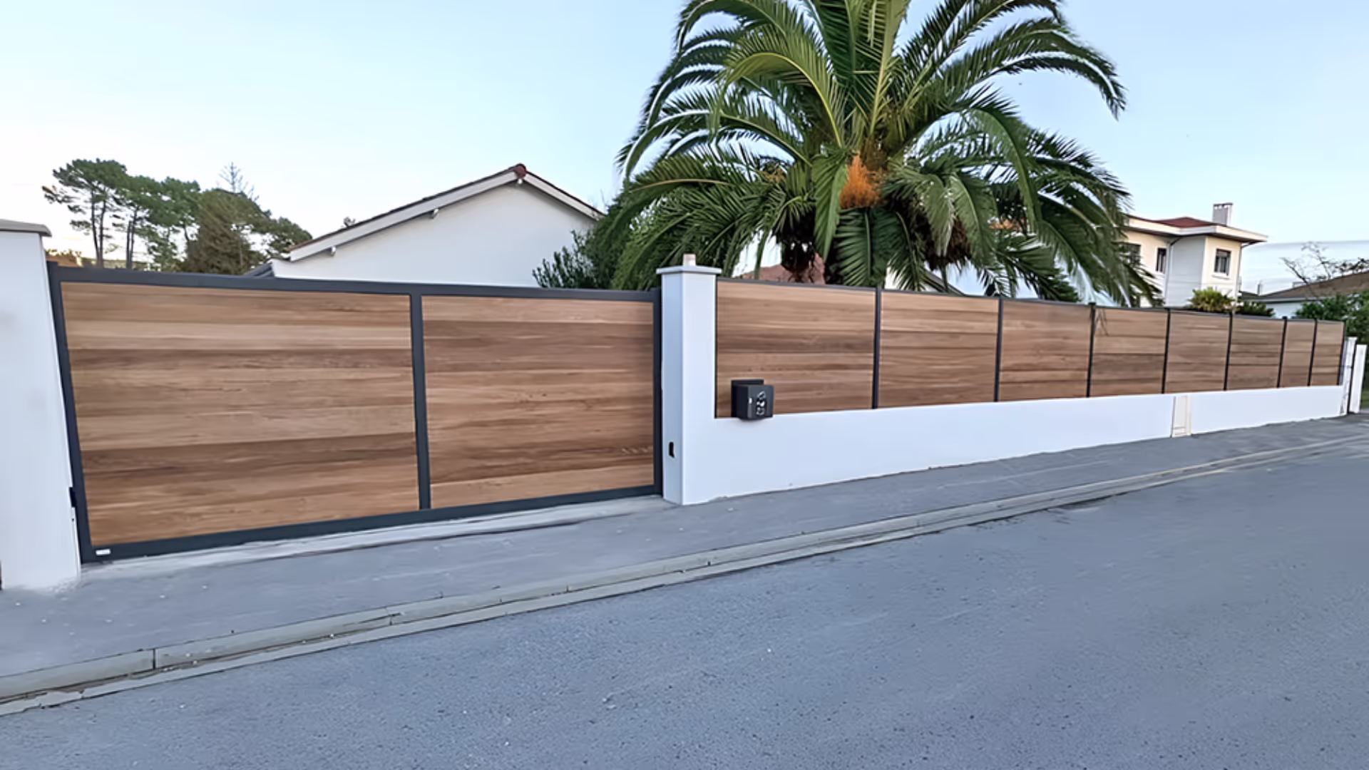 Portail Coulissant Plein Tech·Sture®