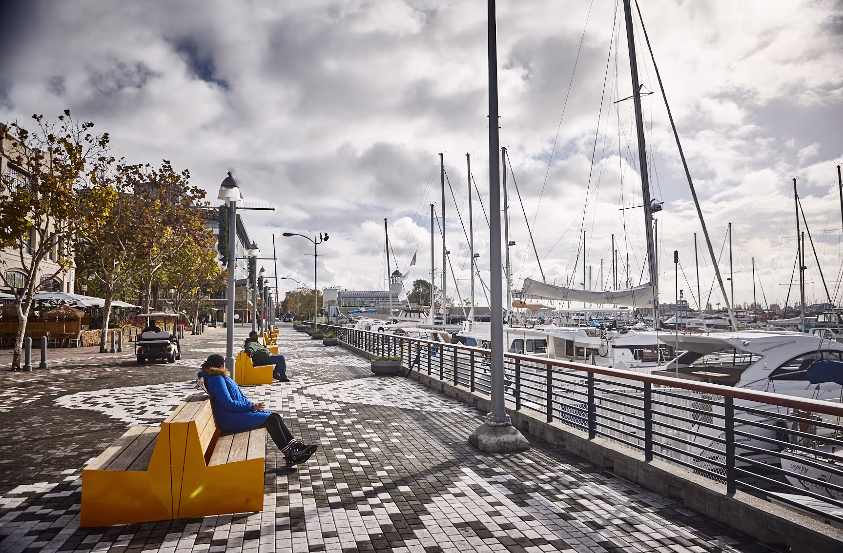 Jack London Square benches, Oakland