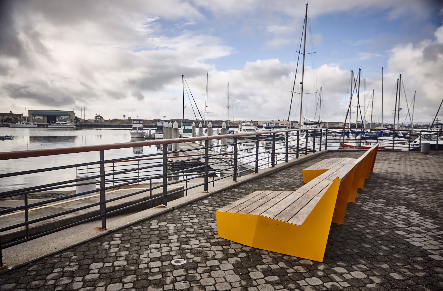 Jack London Square benches, Oakland