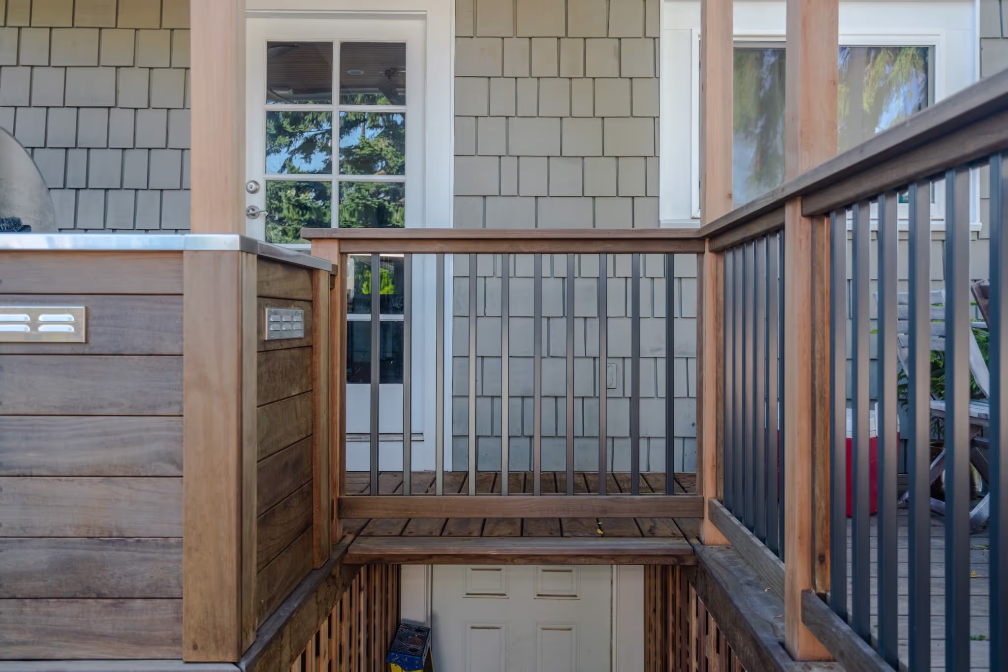 West Woodland deck, Seattle