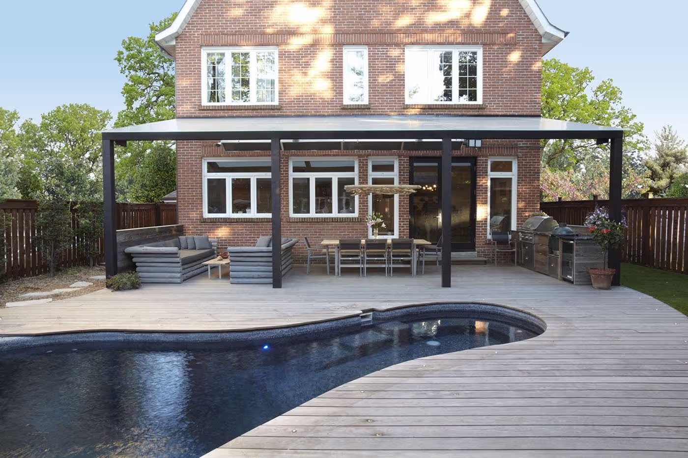 Toronto pool deck