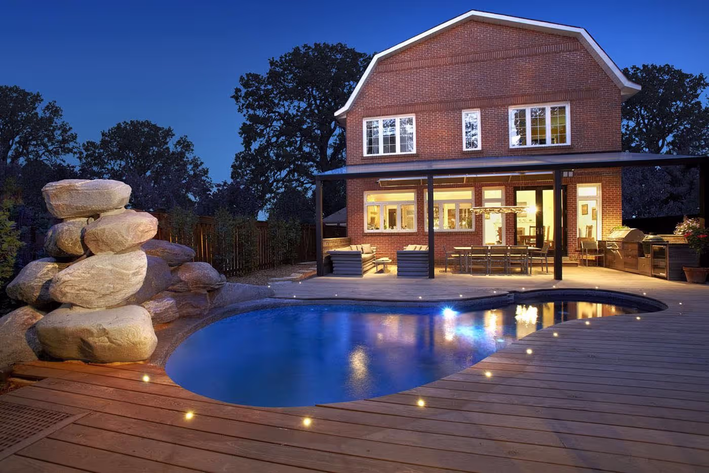 Toronto pool deck