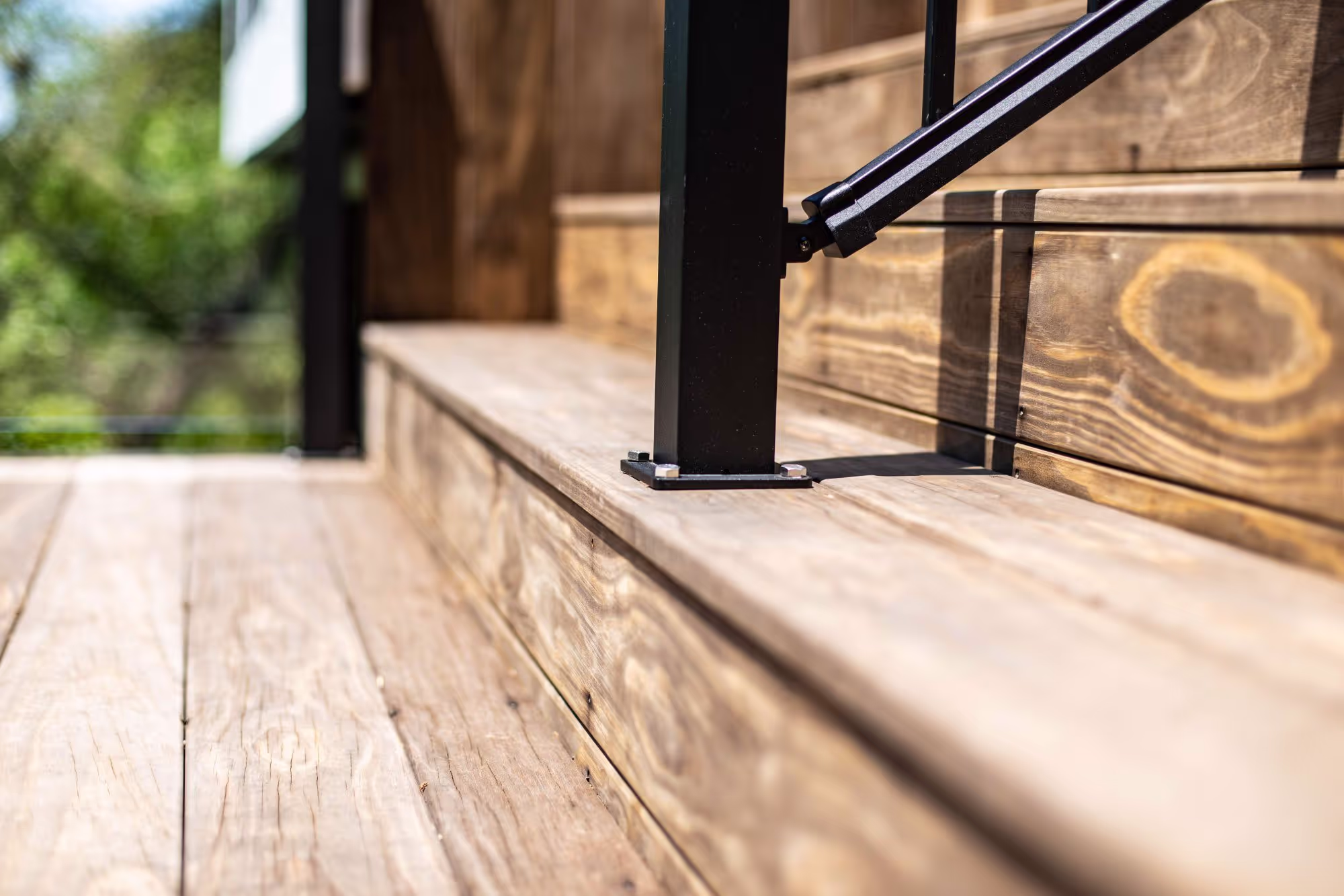 Ledge Mountain deck, Austin