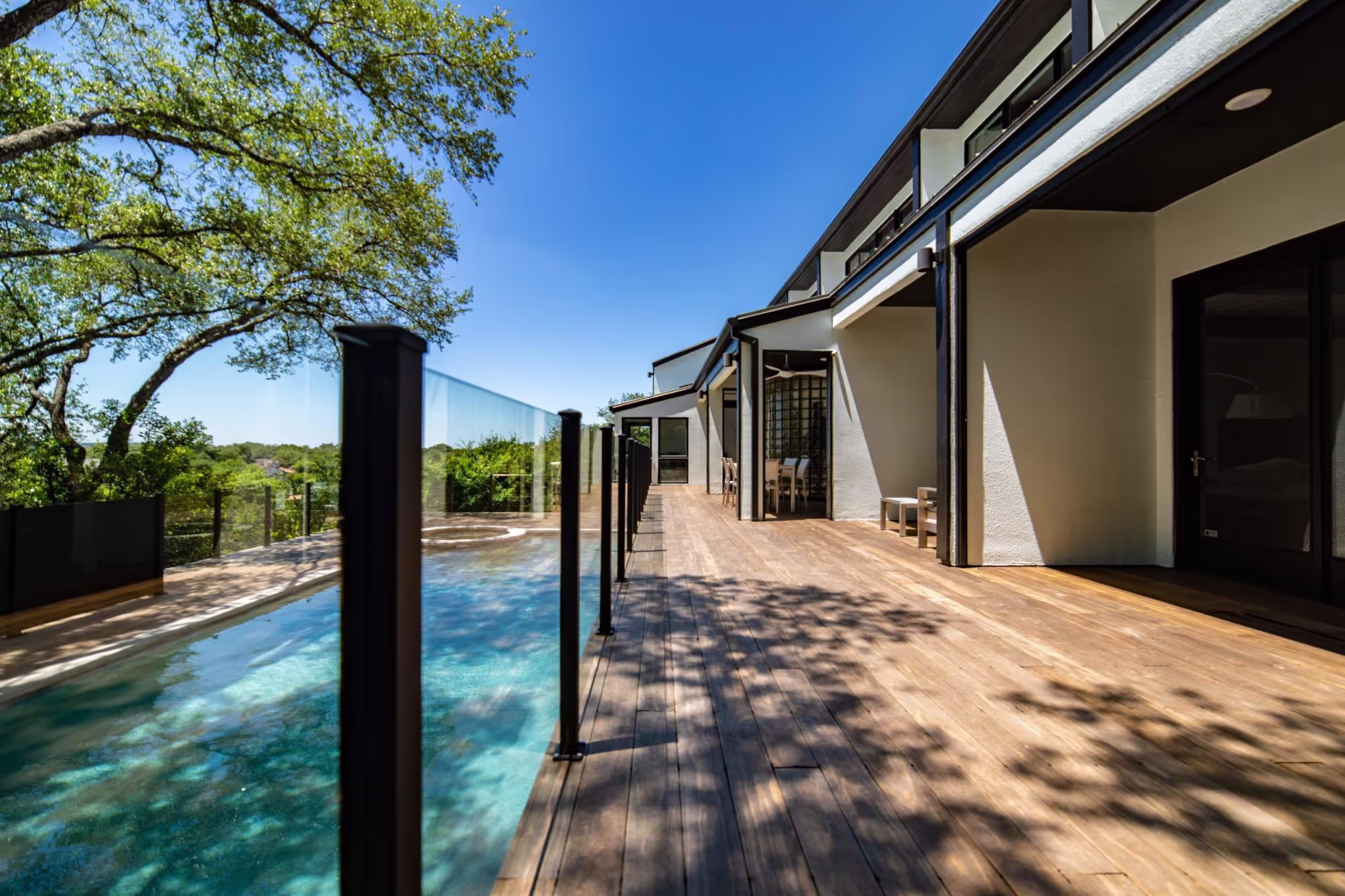 Ledge Mountain deck, Austin