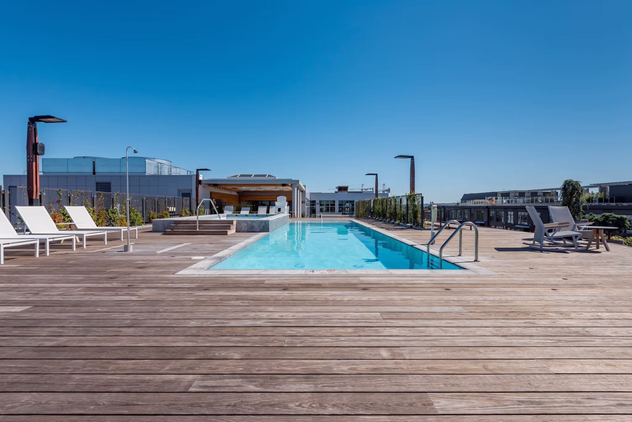 The Apollo rooftop deck, Washington DC