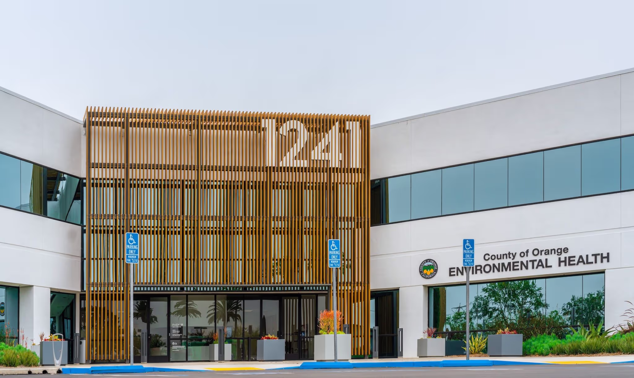 Park 55 entrance, Santa Ana