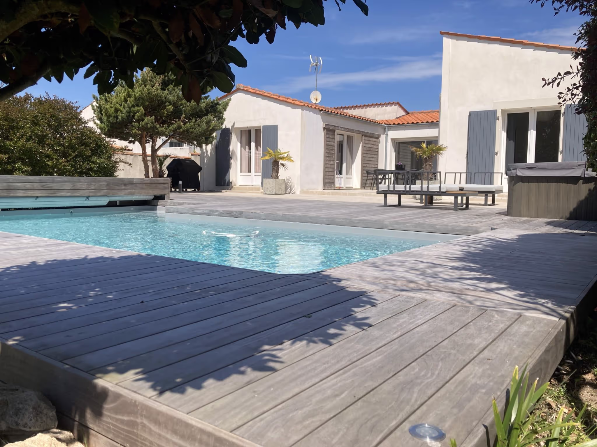 Pool deck in Salles-sur-Mer