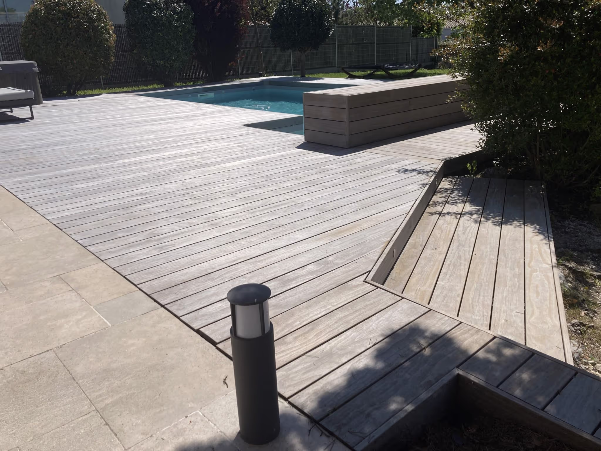 Pool deck in Salles-sur-Mer