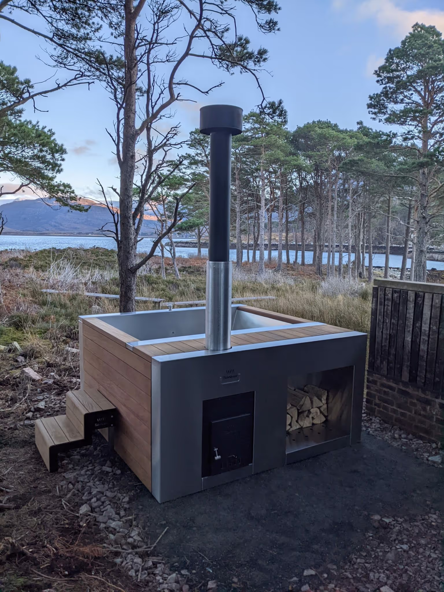 Tubmarine wood-fired hot tub