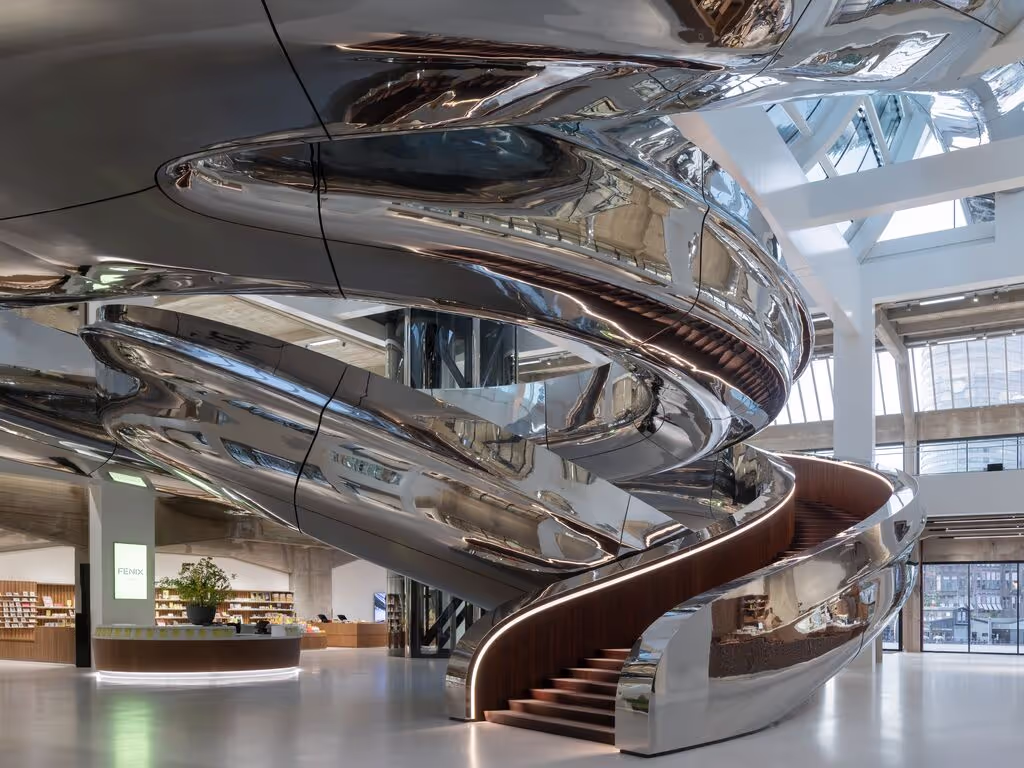 Fenix Museum and Tornado staircase, Rotterdam