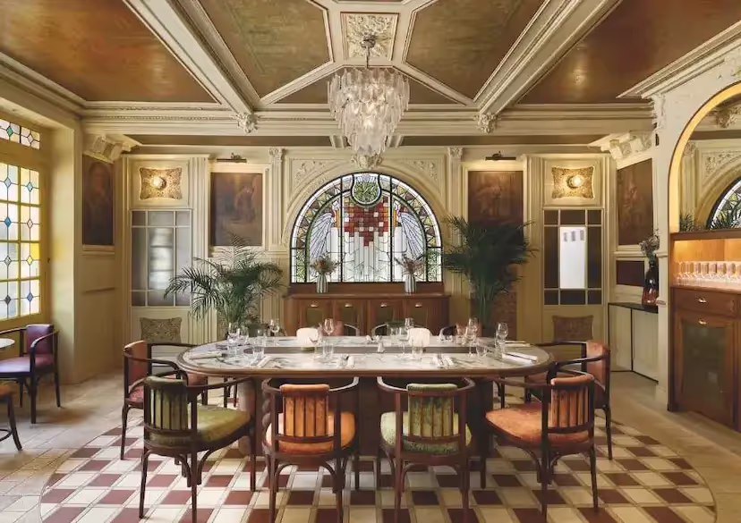Dorénavant Studio revisite le patrimoine alsacien pour la brasserie Floderer